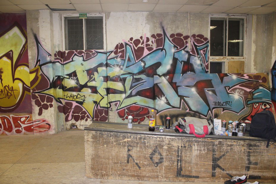 Graffiti Wall in Saint-P - Photo by Tezor (2013)