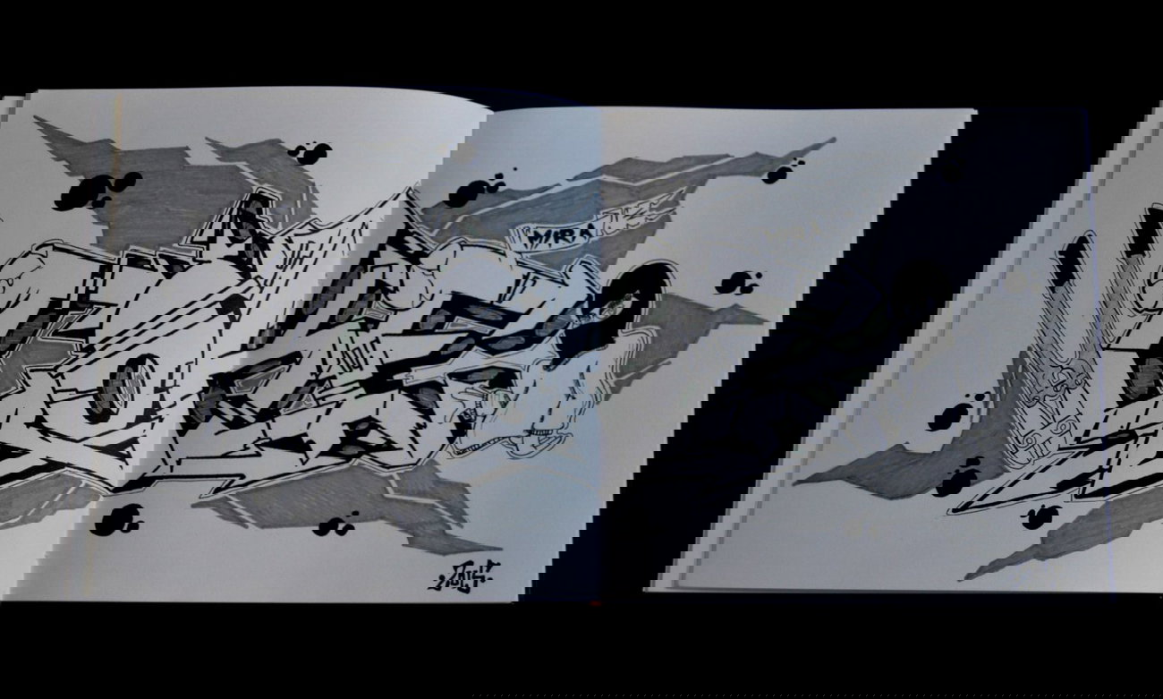 Graffiti Sketch in Toru - Photo by TheCokesOne - coka, coke, cake (2015)