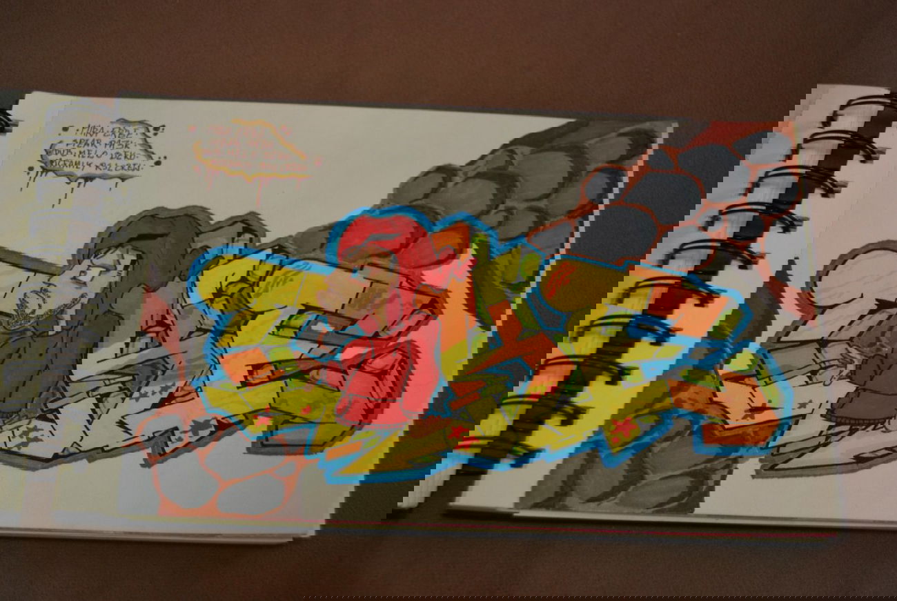 Graffiti Sketch - Photo by TheCokesOne