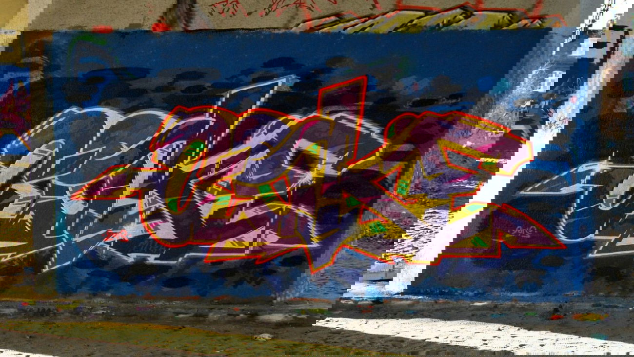 Graffiti Wall in Toru - Photo by TheCokesOne - coke, coka, cake (2015)