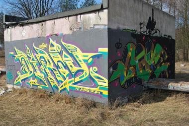 Graffiti Wall in Toruń - Photo by TheCokesOne - nerds, TwoArrows, coke (2016)