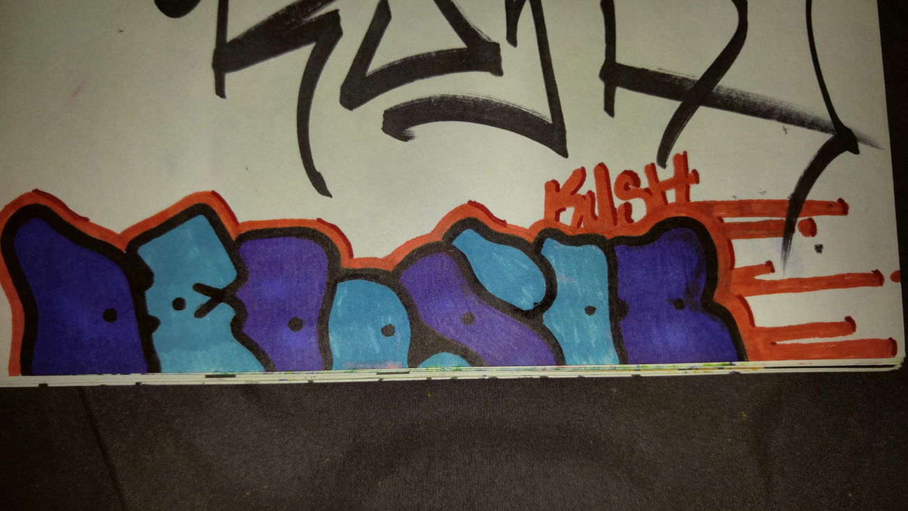 Graffiti Sketch - Photo by TheKingKush - KUSH (2017)
