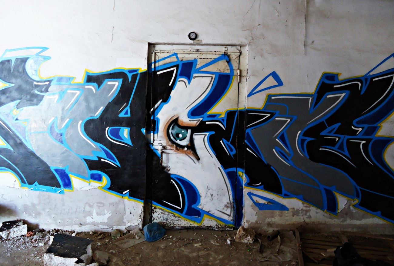 Graffiti Wall - Photo by TheMac - tmac