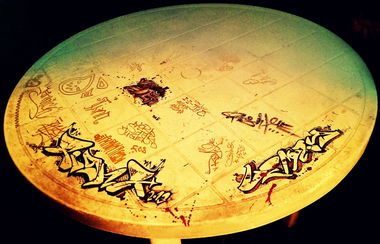 Graffiti Sketch in Saarbrücken - Photo by TheRightOne - Right, Rightone (2013)