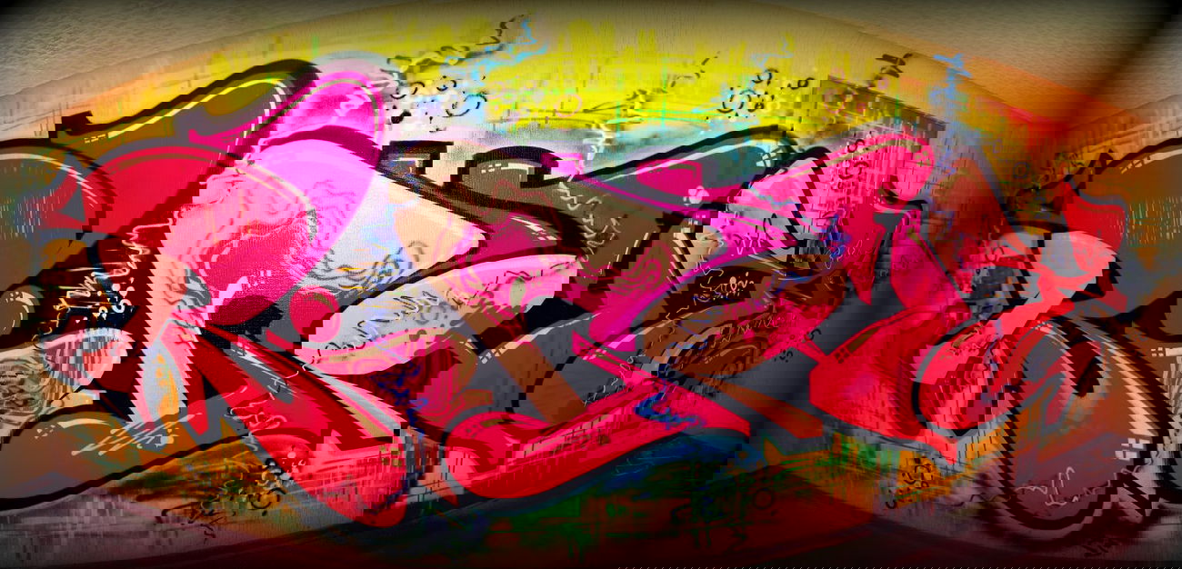 Graffiti Wall - Photo by TheRightOne - ©Right, Rightone, Right (2013)