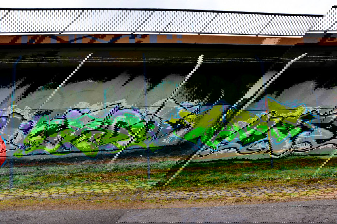 Graffiti Wall - Photo by TheRightOne - Right, Rightone, ©Right (2014)