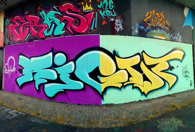 Graffiti Wall - Photo by TheRightOne