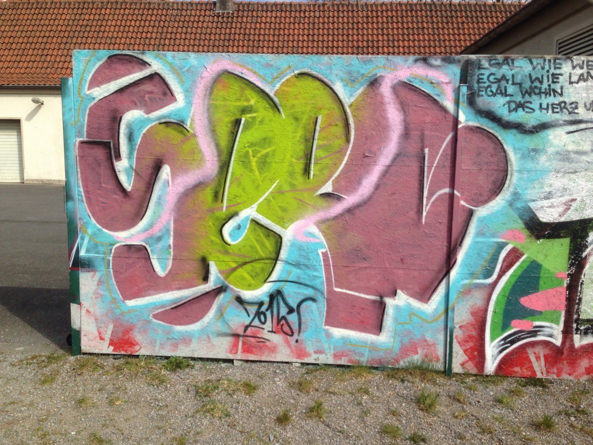 Graffiti Wall - Photo by TheSeRo - Säro, sero (2015)