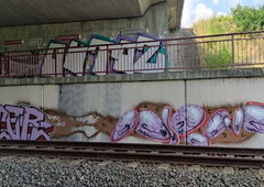 Graffiti Street Art - Photo by TheWallHunter - zugstrecke, trainline, idem