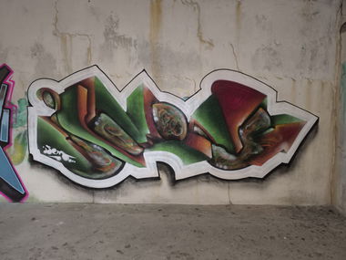 Graffiti Artwork - Photo by TheWallHunter - brandis