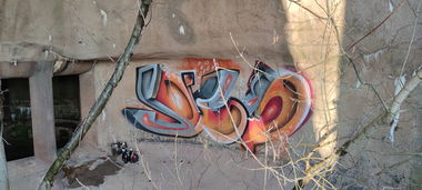 Graffiti Wall - Photo by TheWallHunter - bunt, abstract, losplace