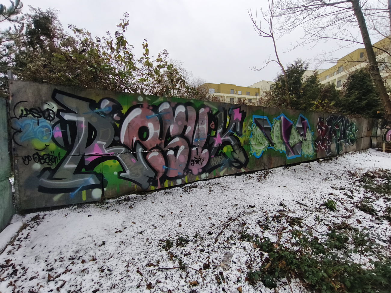 Graffiti Wall - Photo by TheWallHunter - leipzig, idem, resuk