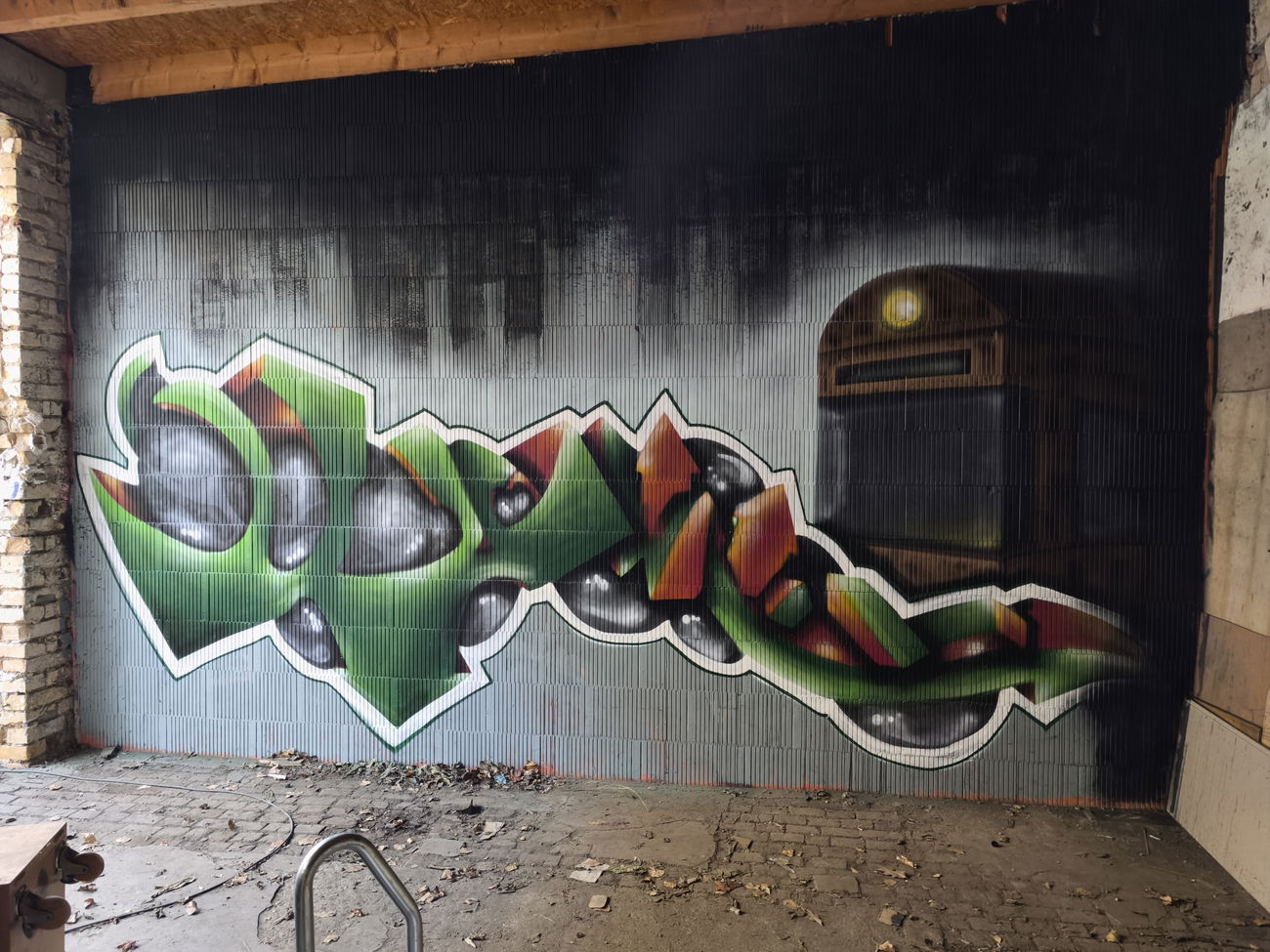 Graffiti Wall - Photo by TheWallHunter - leipzig, idem