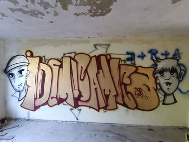 Graffiti Wall - Photo by TheWallHunter - leipzig