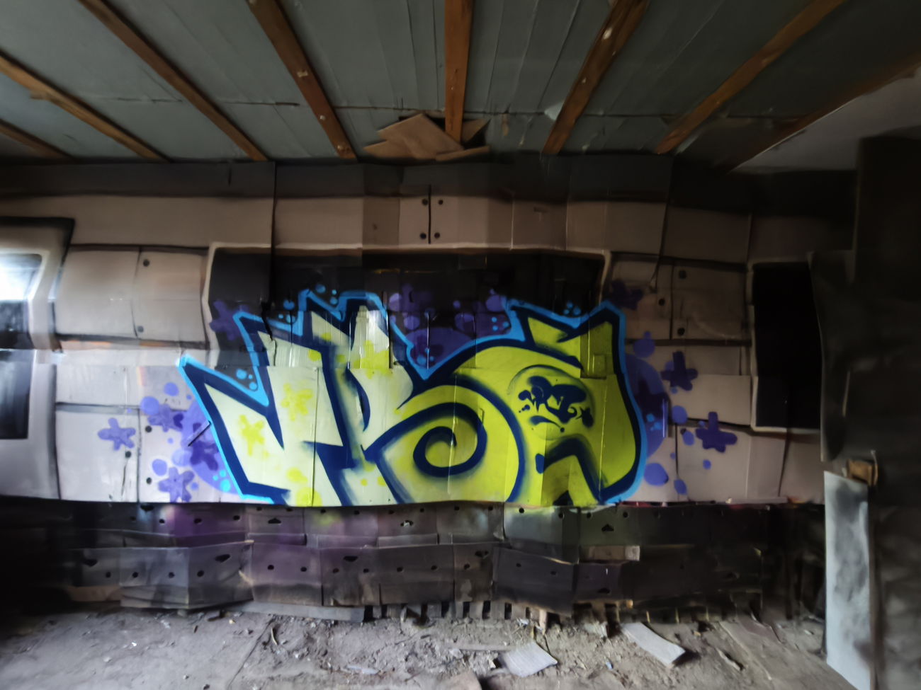 Graffiti Wall - Photo by TheWallHunter - leipzig, idem, train