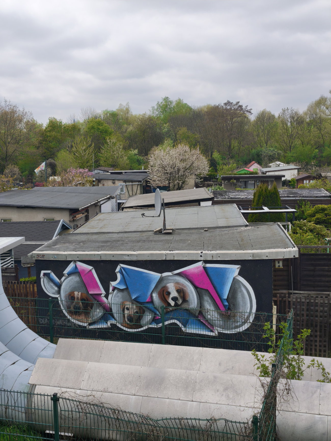 Graffiti Wall - Photo by TheWallHunter - leipzig, idem, 3d