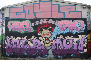 Graffiti Wall - Photo by ThuGliFe - TGF, GESOX, ELROY