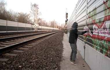 Graffiti Artwork - Photo by ThuGliFe - atmo