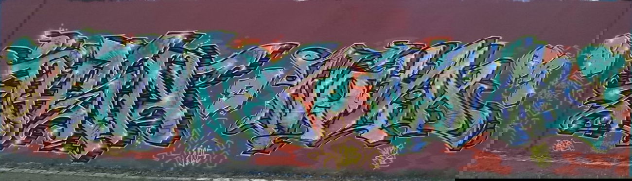 Graffiti Wall in Hamburg - Photo by TiKeR - WOHA, JASON, 37 (2015)