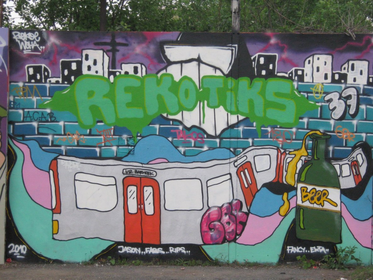 Graffiti Wall in Dortmund - Photo by TiKeR - REKO, TIKS, WOHA (2010)