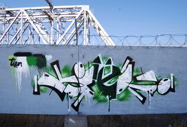 Graffiti Wall - Photo by Tien