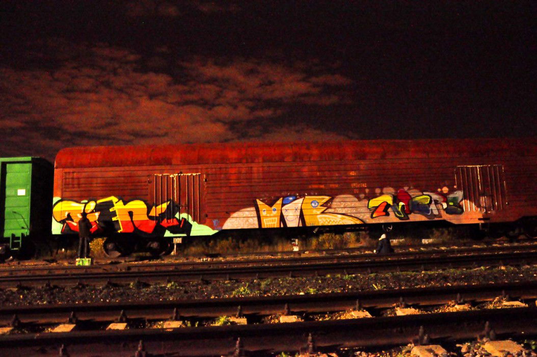 Graffiti Train in Moscow - Photo by Tien