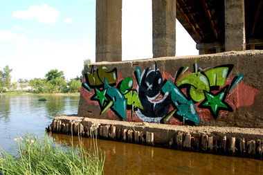 Graffiti Wall - Photo by Tien - tien, Tien, TIEN (2019)