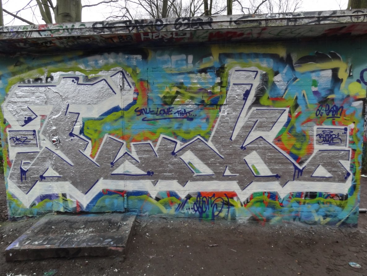 Graffiti Wall - Photo by TightCAIT - Funk, BACER, DKZ (2015)