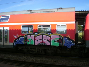 Graffiti Train - Photo by TimBudenzauber