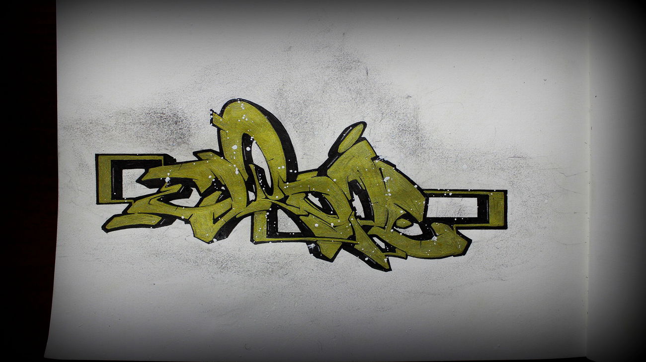 Graffiti Sketch - Photo by Tisot - europe, graffiti, ic (2016)