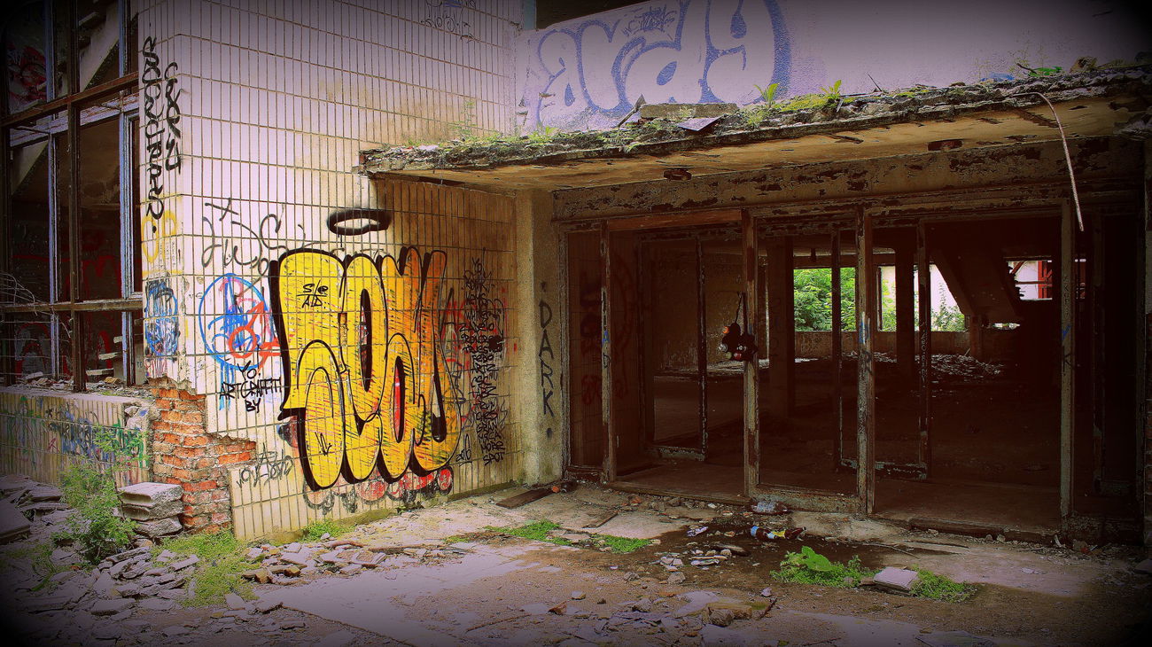 Graffiti in Смоленск - Photo by Tisot (2016)