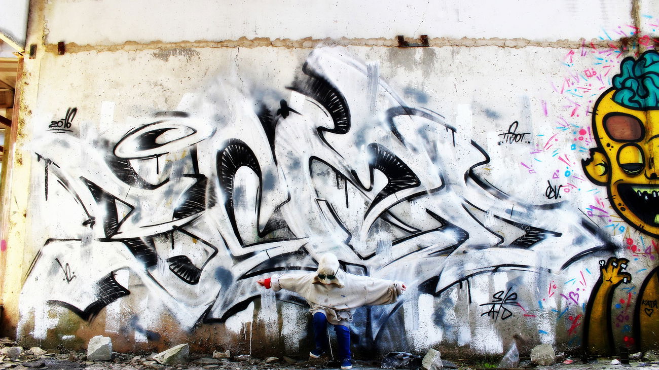 Graffiti Wall - Photo by Tisot