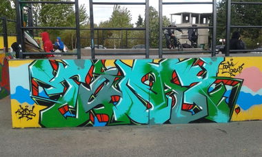 Graffiti Wall - Photo by TodayCrew - Writer, bombing, piece (2014)