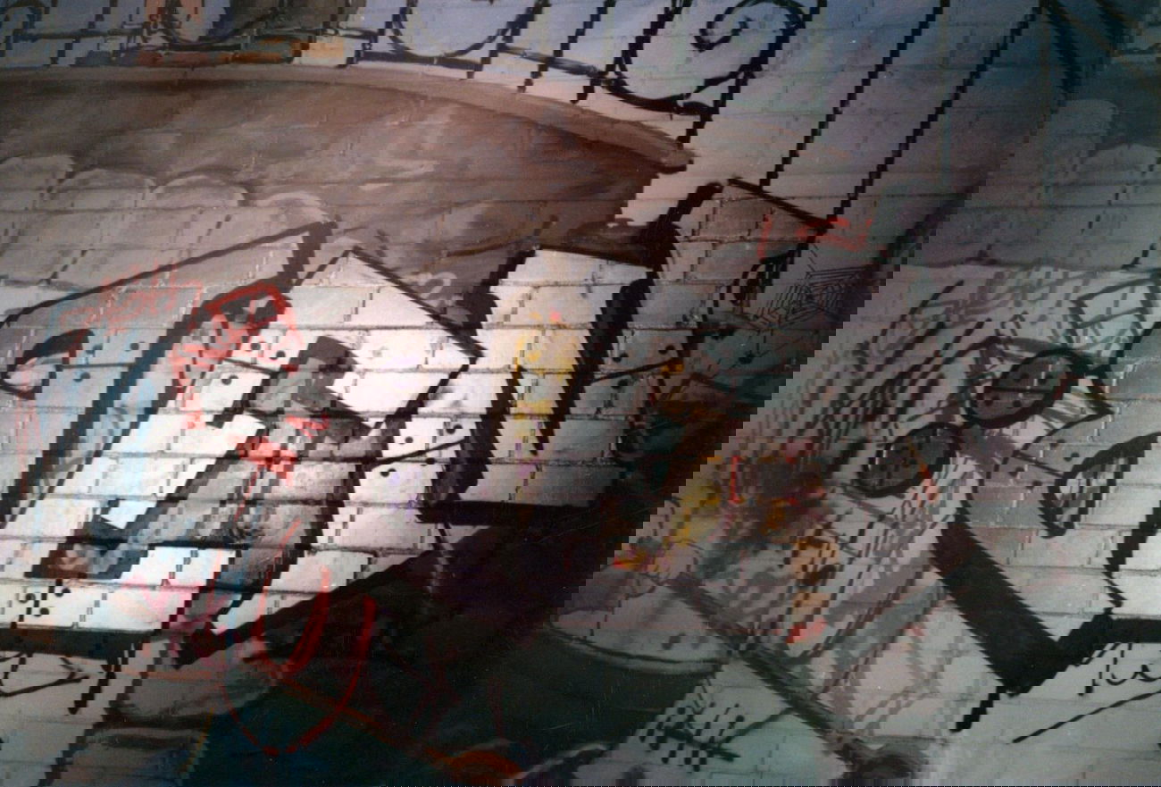 Graffiti Wall in Berlin - Photo by Tosca - ben, gpk, schöneberg (1990)