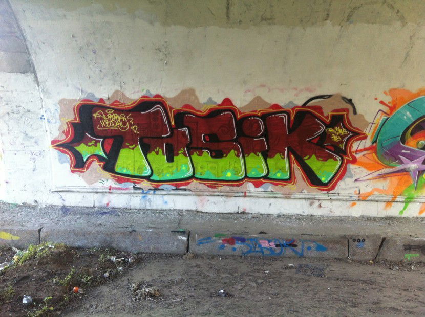 Graffiti Wall - Photo by Tosik