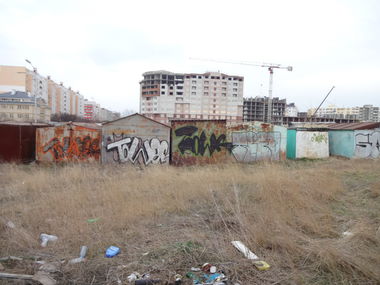 Graffiti Bombing - Photo by Tower (2015)
