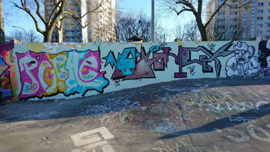 Graffiti Wall - Photo by Toyer - poche, kingstyle, dresden (2017)