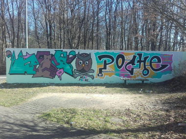 Graffiti Wall - Photo by Toyer - kear, poche, kingstyle
