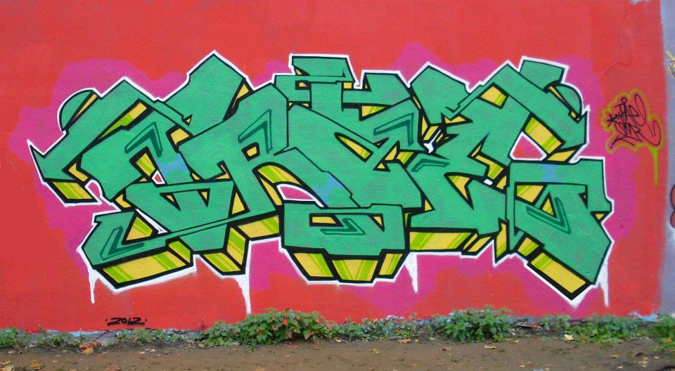 Graffiti Wall - Photo by Trae80