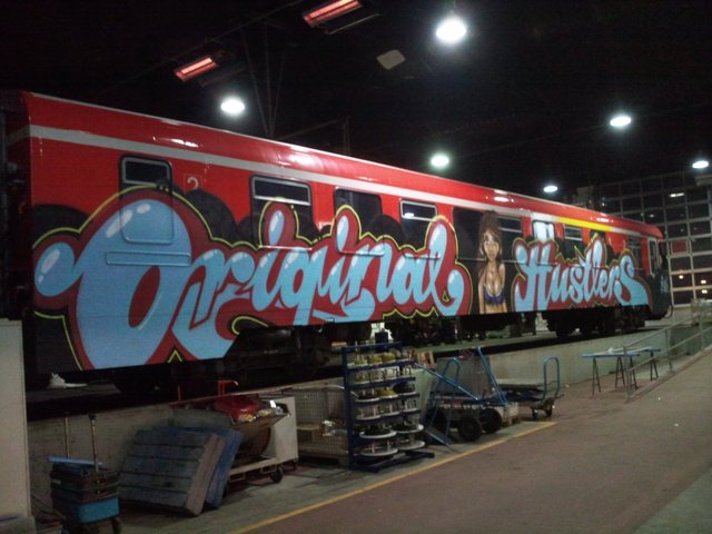 Graffiti Train in Trier - Photo by Traincollecta - OH, Original, Hustler (2012)