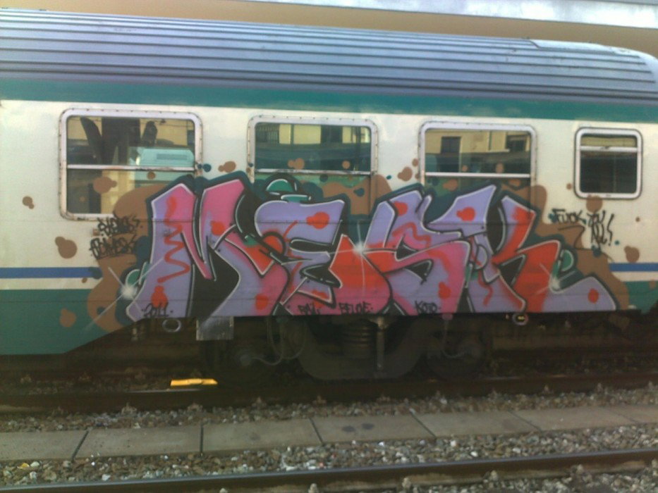 Graffiti Train - Photo by Trainspotting