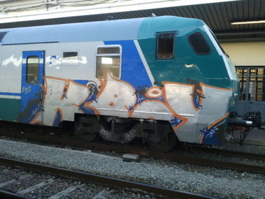 Graffiti Train - Photo by Trainspotting