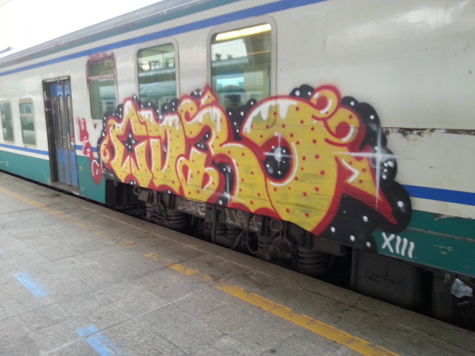 Graffiti Train - Photo by Trainspotting