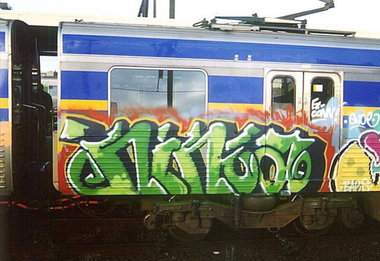 Graffiti Train - Photo by Trainspotting