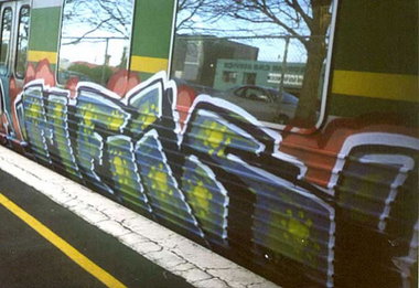 Graffiti Train - Photo by Trainspotting