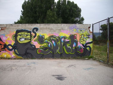 Graffiti Wall in Bulgaria - Photo by Trash - Sone, Nitro (2013)