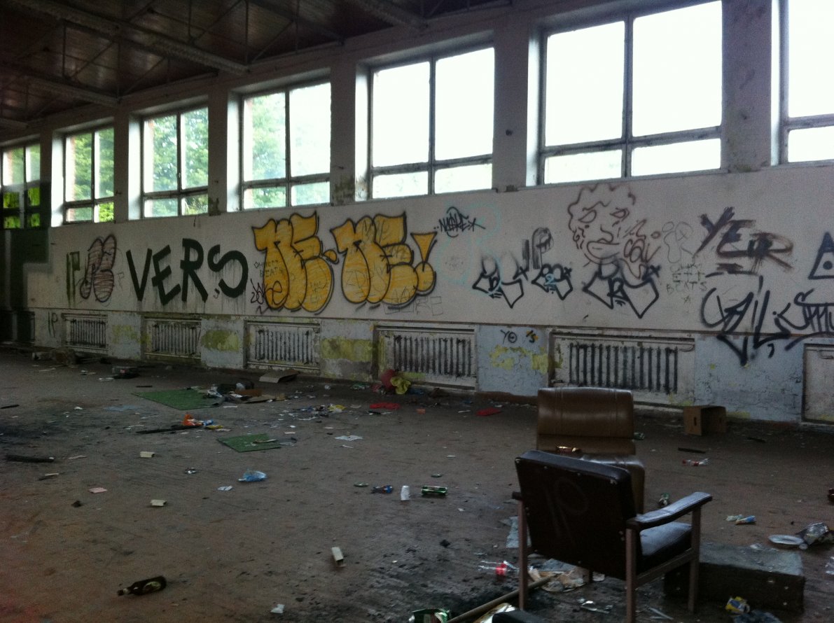 Graffiti Wall - Photo by TrashLife - NSK, TUPA, TPS