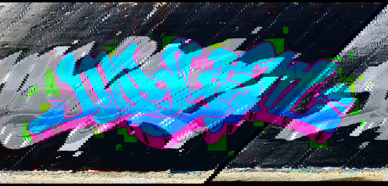 Graffiti Wall - Photo by Trieoner - MADISM, TRIE, SAS (2012)