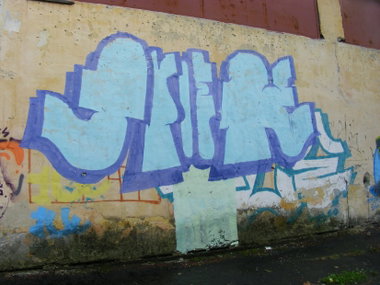 Graffiti Wall in Asbest - Photo by TroekTROEK