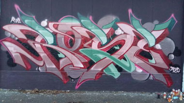 Graffiti Wall in Hamburg - Photo by Tron - Rip, Rose (2016)